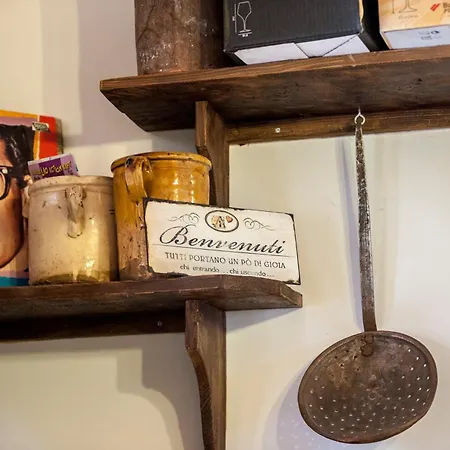 לינה וארוחת בוקר La Magara צ'יוויטה